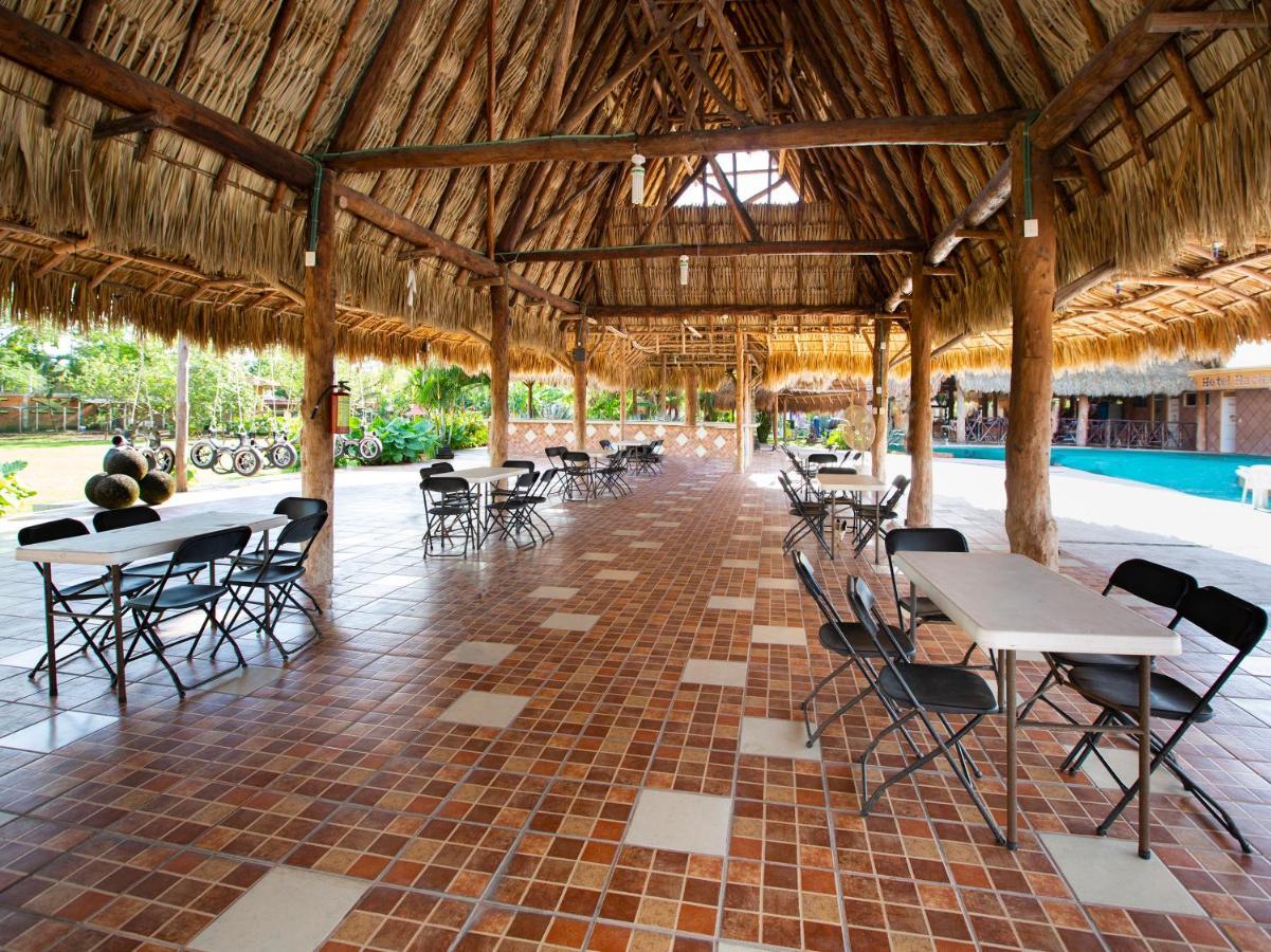 Hotel Hacienda Ixtlan Cozumel Esterno foto