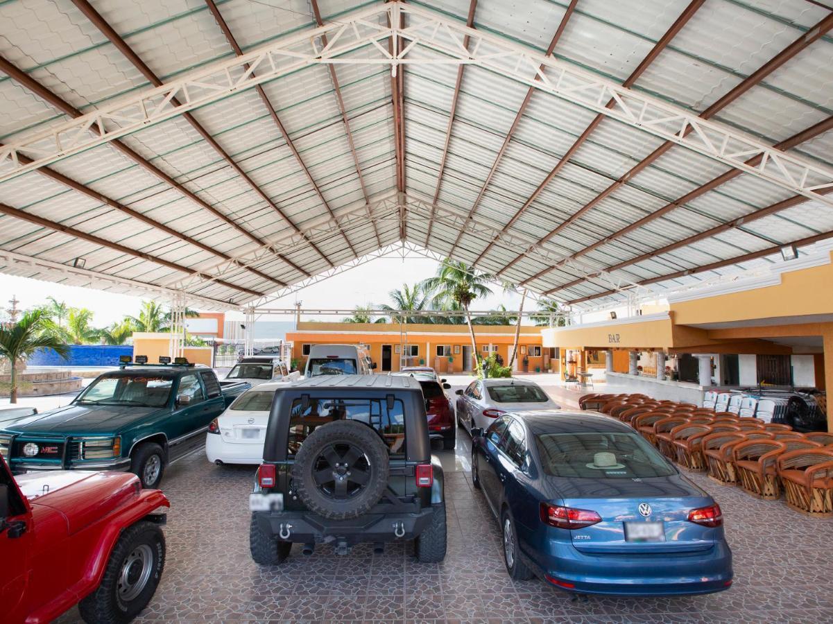 Hotel Hacienda Ixtlan Cozumel Esterno foto