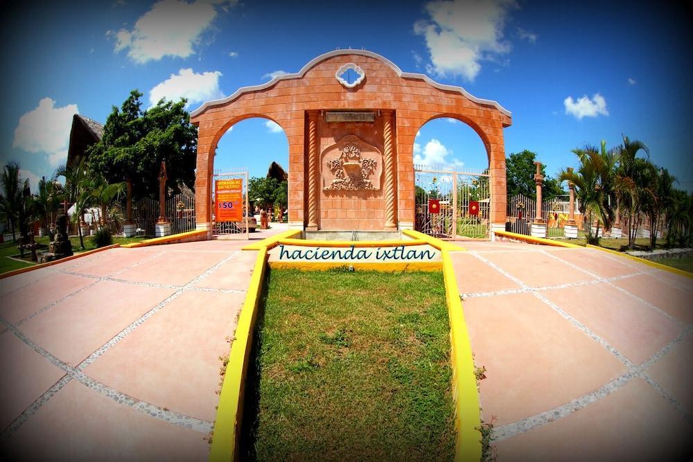 Hotel Hacienda Ixtlan Cozumel Esterno foto