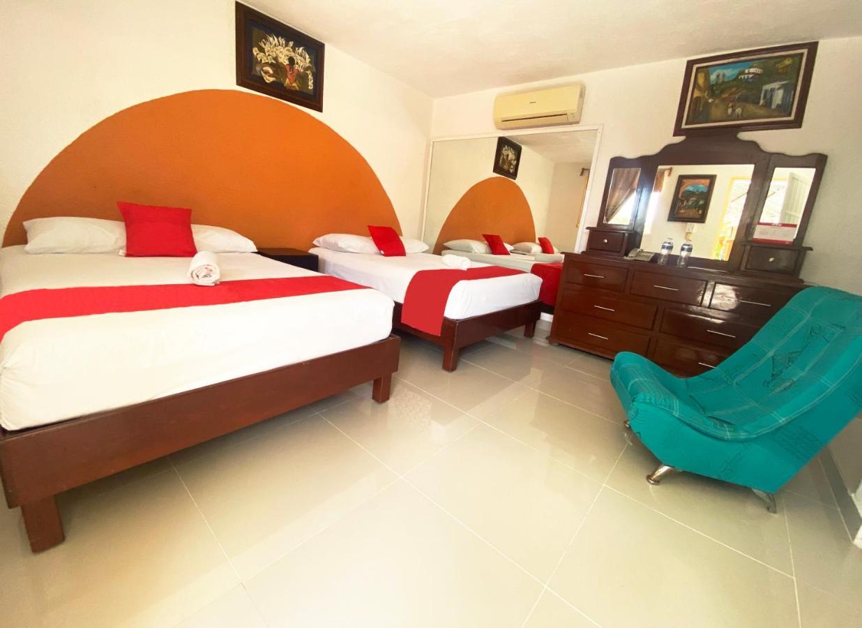 Hotel Hacienda Ixtlan Cozumel Esterno foto