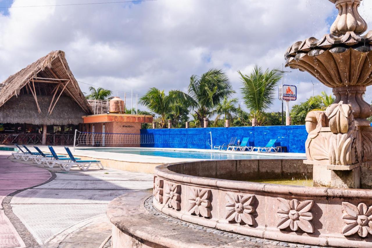 Hotel Hacienda Ixtlan Cozumel Esterno foto